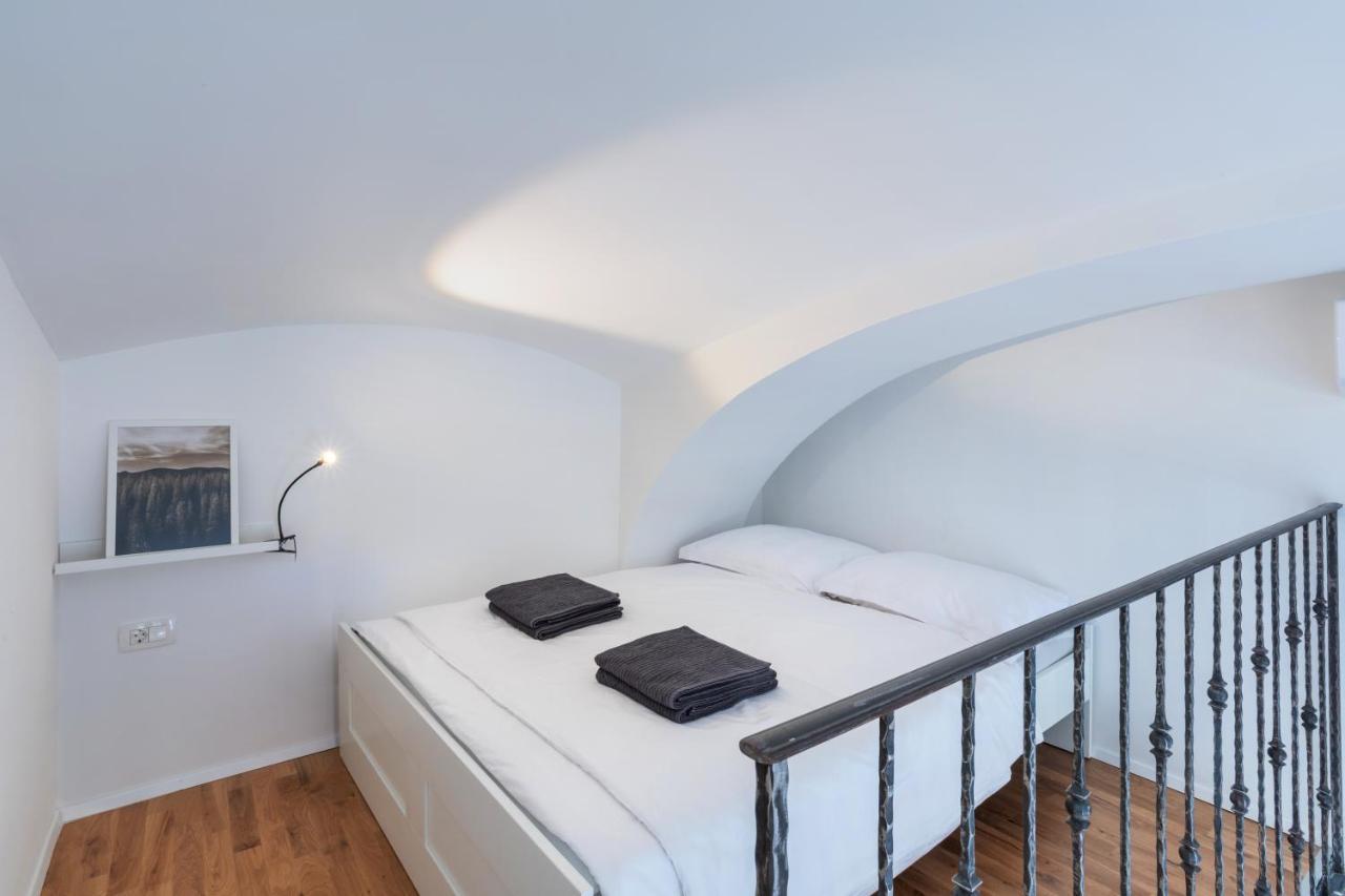 Rhino Apartments Ljubljana Ngoại thất bức ảnh