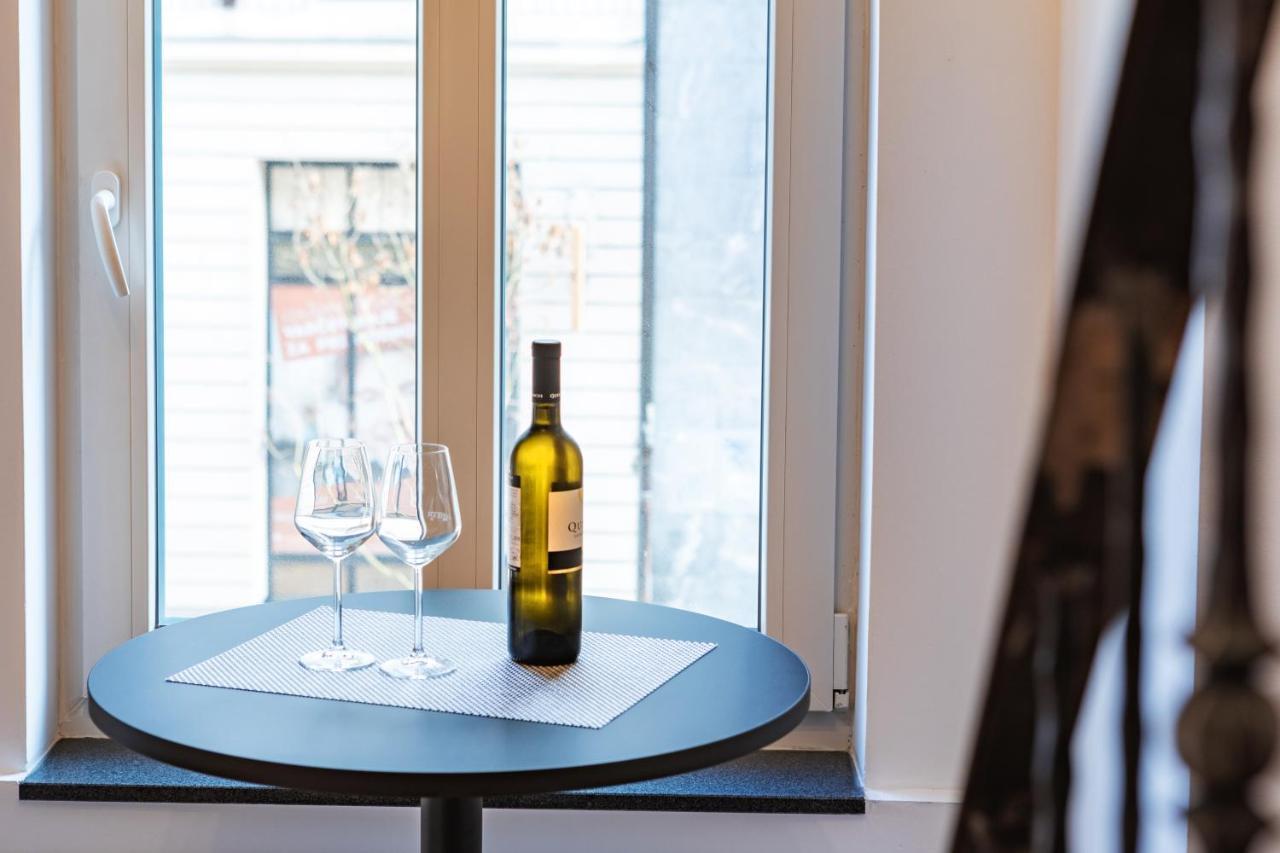 Rhino Apartments Ljubljana Ngoại thất bức ảnh